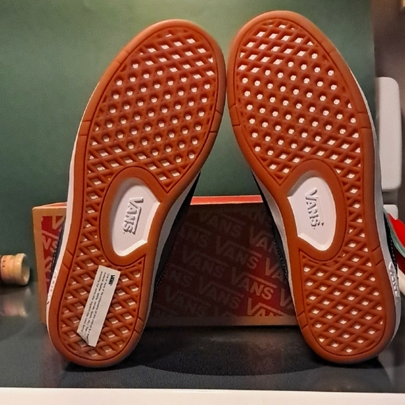 Vans Blue Sneakers Classic Low-Top Design - Picture 7 of 8